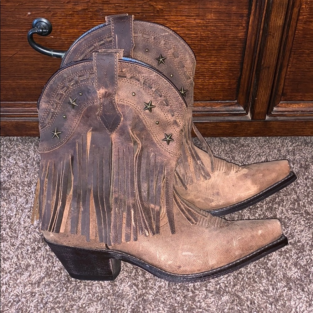 Dingo cowgirl boots